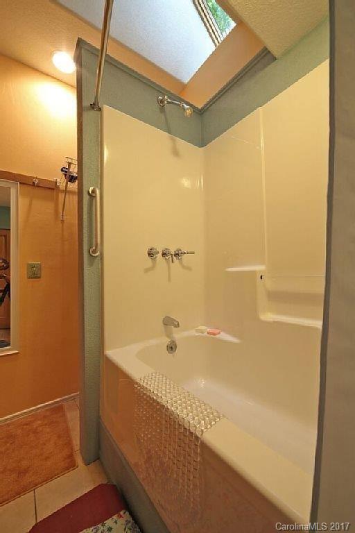 16 Weldon Way Fairview, NC 28730 - Photo 9 of 24 Gallery Image 9