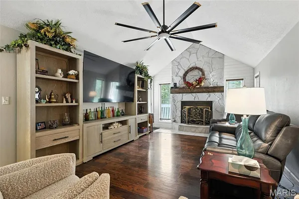 $550,000 | 190 Whispering Pines Estate, St. Clair, MO 63077