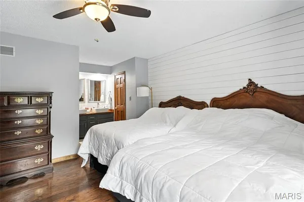 $550,000 | 190 Whispering Pines Estate, St. Clair, MO 63077