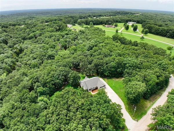 $550,000 | 190 Whispering Pines Estate, St. Clair, MO 63077