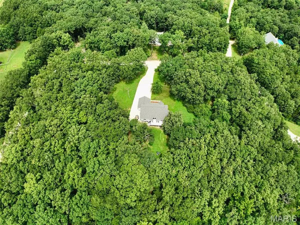 $550,000 | 190 Whispering Pines Estate, St. Clair, MO 63077