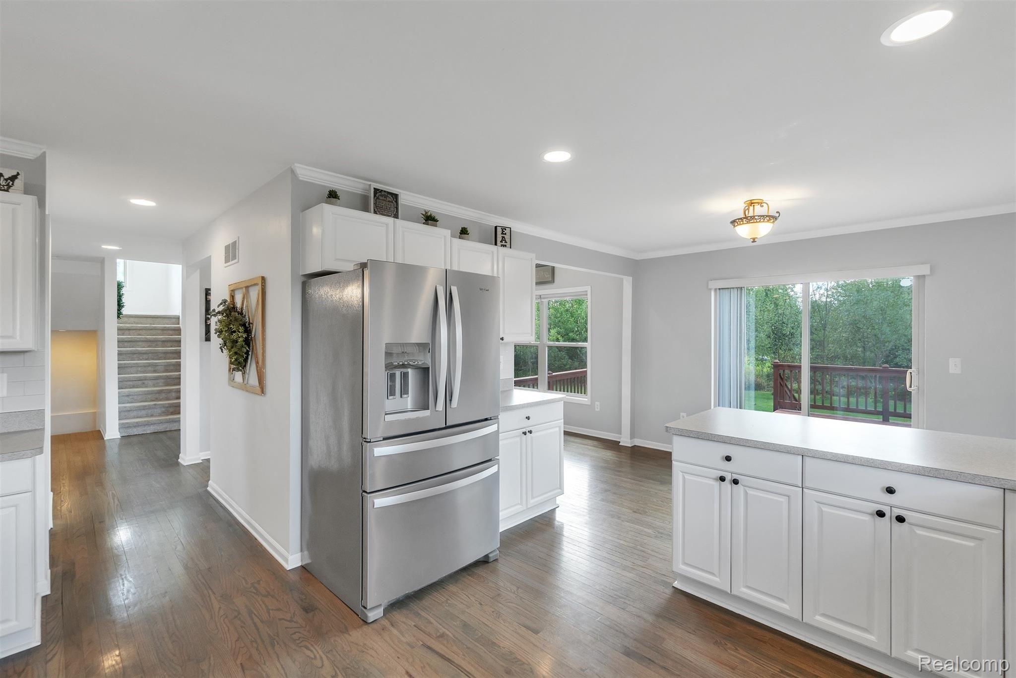 7331 Hartland Road Fenton, MI 48430 - Photo 14 of 51 16-7331-Hartland-Rd-WindowStill-Rea.jpg