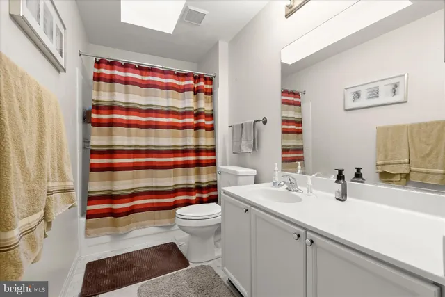 $445,000 | 76 Brook Meadow Circle, Shrewsbury, PA 17361