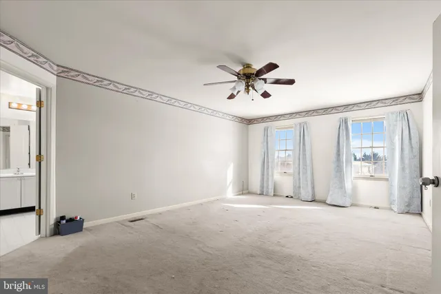 $445,000 | 76 Brook Meadow Circle, Shrewsbury, PA 17361