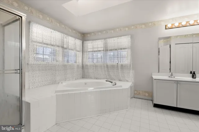 $445,000 | 76 Brook Meadow Circle, Shrewsbury, PA 17361