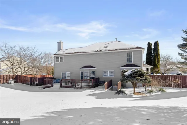 $445,000 | 76 Brook Meadow Circle, Shrewsbury, PA 17361