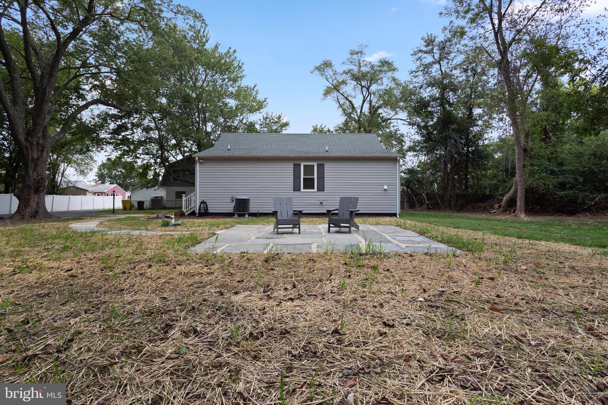 6107 Drum Point Road Deale, MD 20751 - Photo 11 of 60