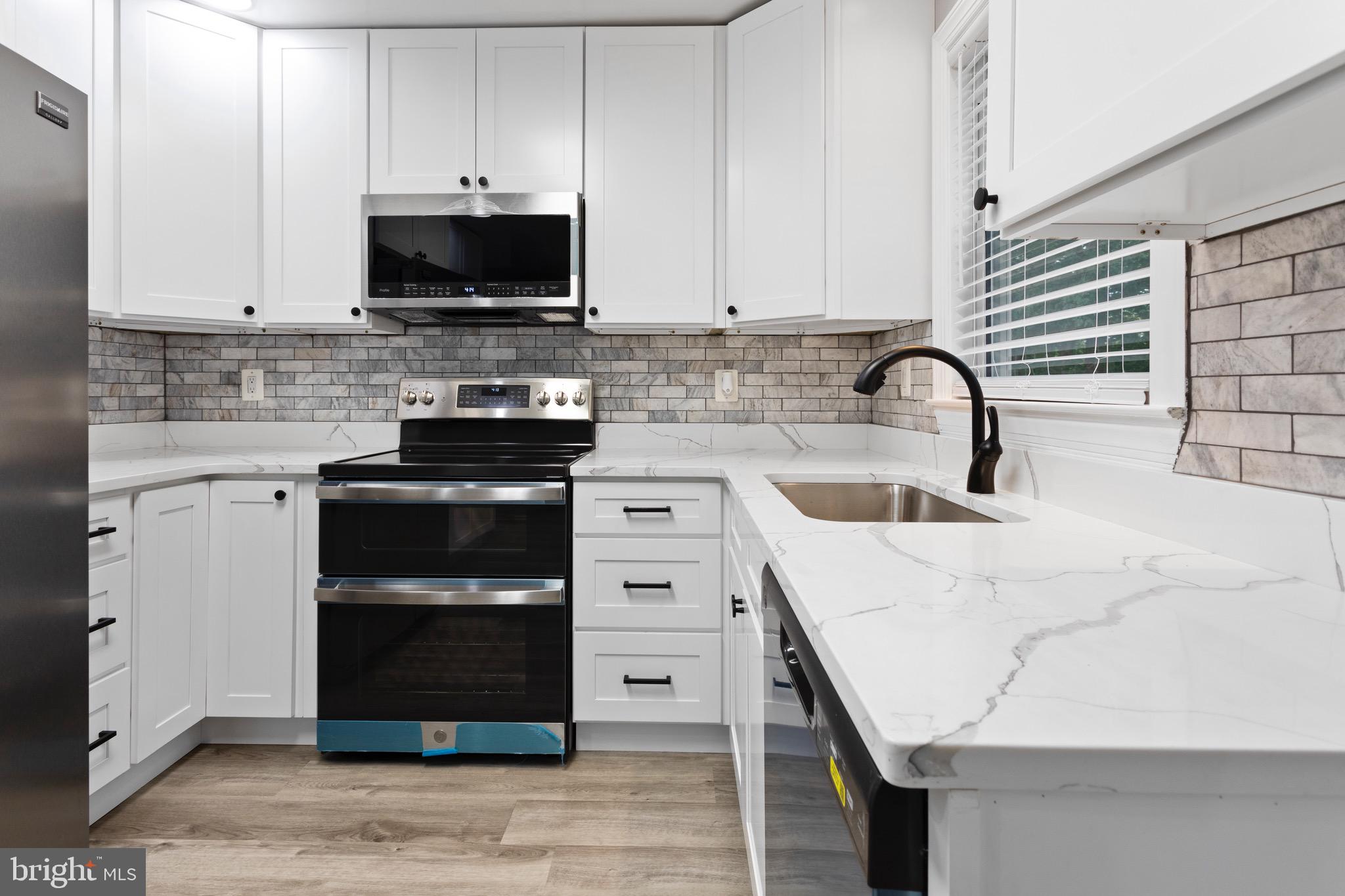 6107 Drum Point Road Deale, MD 20751 - Photo 15 of 60