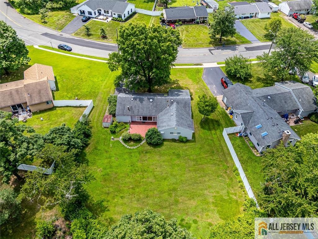 48 Kendall Road Kendall Park, NJ 08824 - Photo 21 of 25 Gallery Image 21