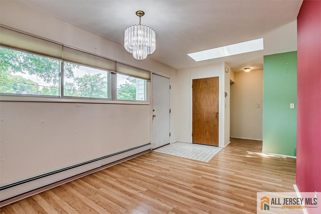 48 Kendall Road Kendall Park, NJ 08824 - Photo 9 of 25 Gallery Image 9