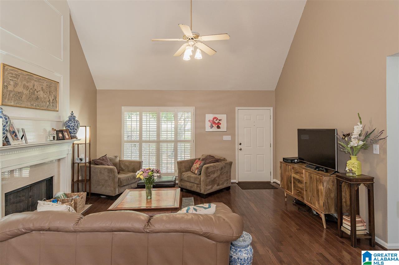 2702 Chestnut Way Pinson, AL 35126 - Photo 7 of 36