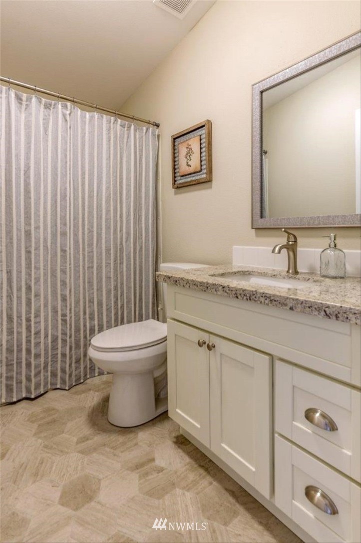 17217 Hound Dog Lane Southwest Rochester, WA 98579 - Photo 20 of 25 Gallery Image 20