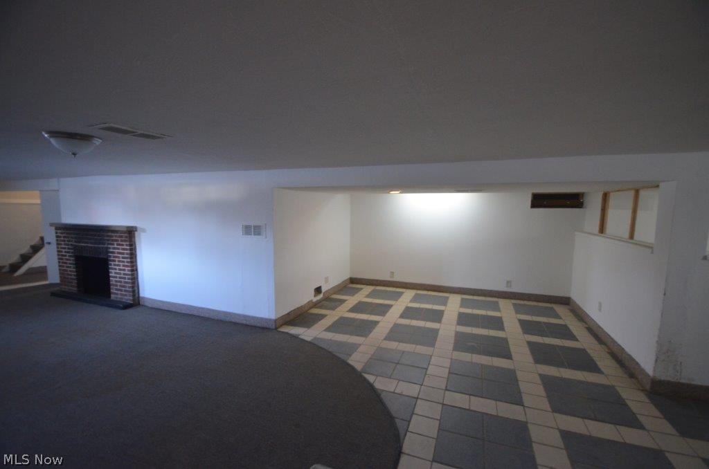 25854 Highland Road Cleveland, OH 44143 - Photo 5 of 23