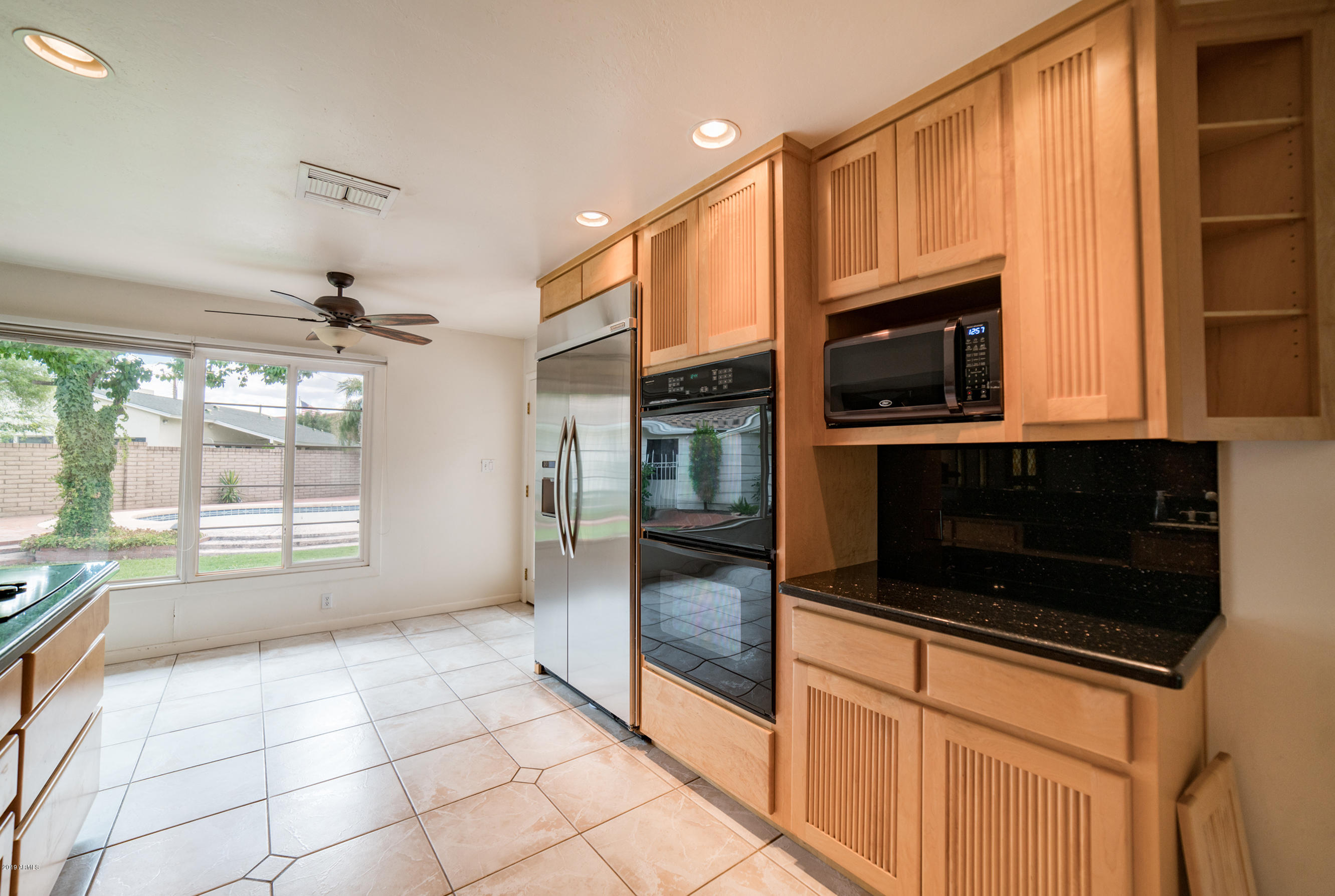 101 West Lawrence Road Phoenix, AZ 85013 - Photo 11 of 26 3080FEF2-D604-48F2-8B06-C4E78C86CA3A