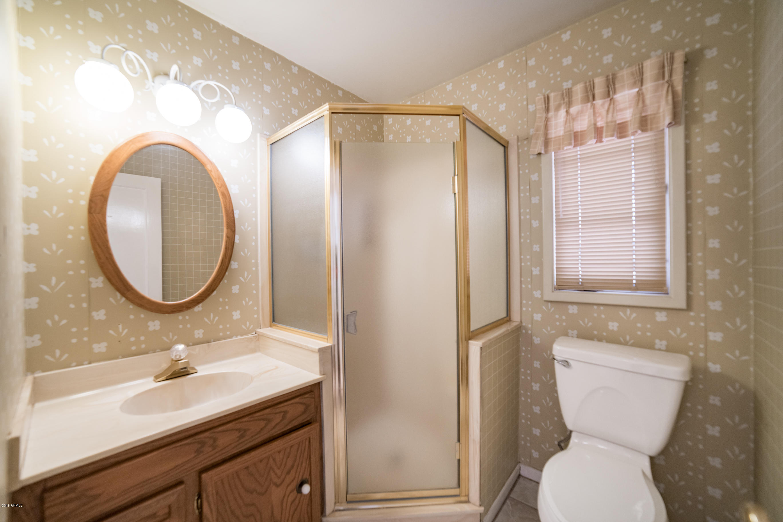 101 West Lawrence Road Phoenix, AZ 85013 - Photo 10 of 26 BE14905D-6A0A-404B-A7A0-7D6EAA196ACC