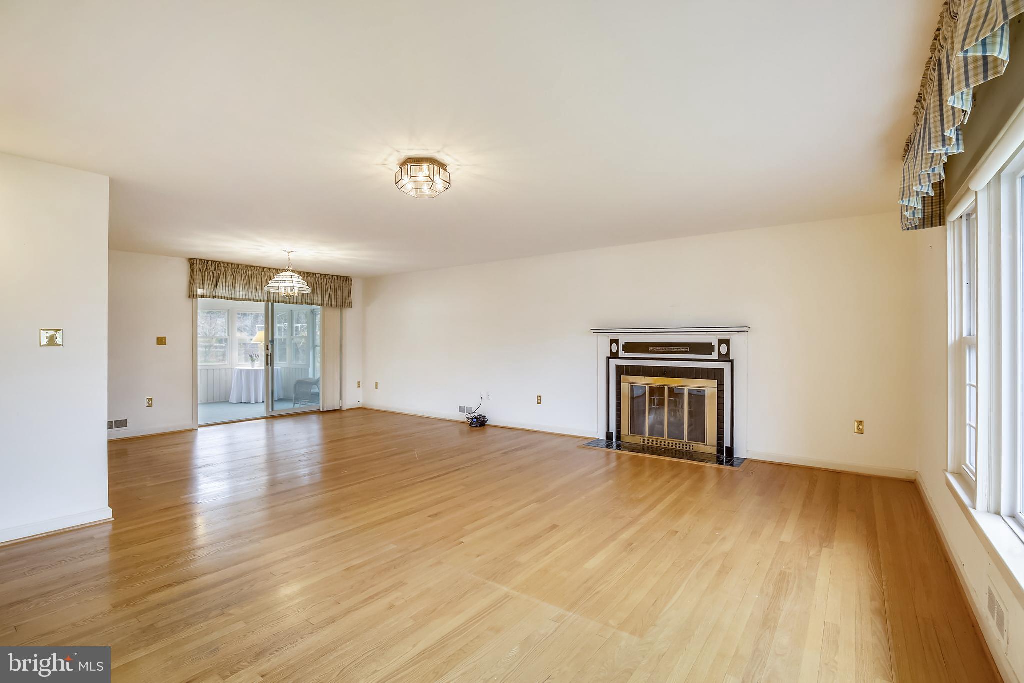 7221 Ridge Road Frederick, MD 21702 - Photo 9 of 41