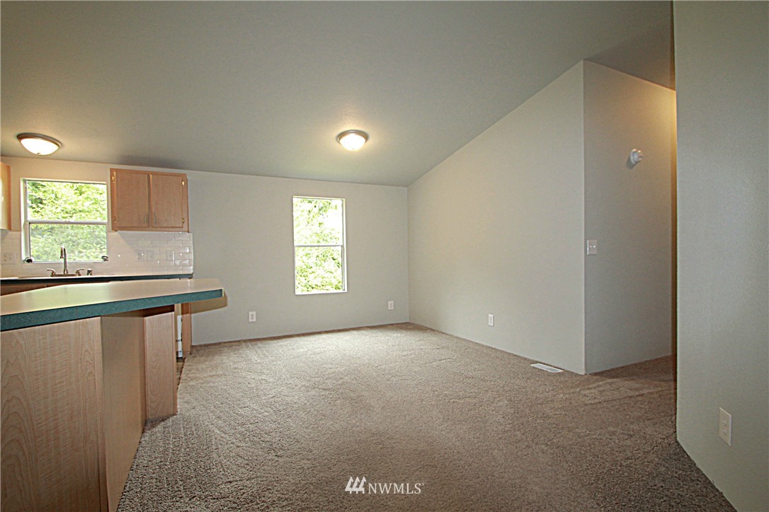 3815 Southeast Horstman Road Port Orchard, WA 98366 - Photo 11 of 24 Gallery Image 11