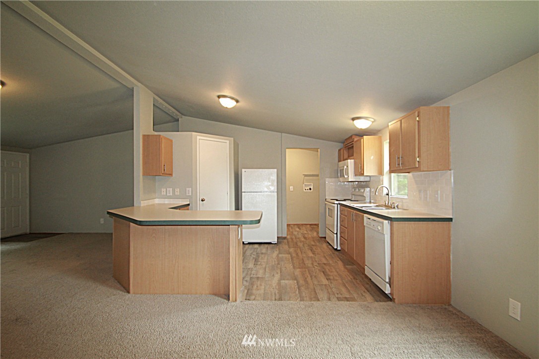 3815 Southeast Horstman Road Port Orchard, WA 98366 - Photo 9 of 24 Gallery Image 9