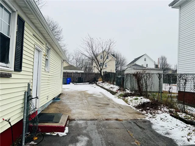 $335,900 | 138 Glenbridge Avenue, Providence, RI 02909