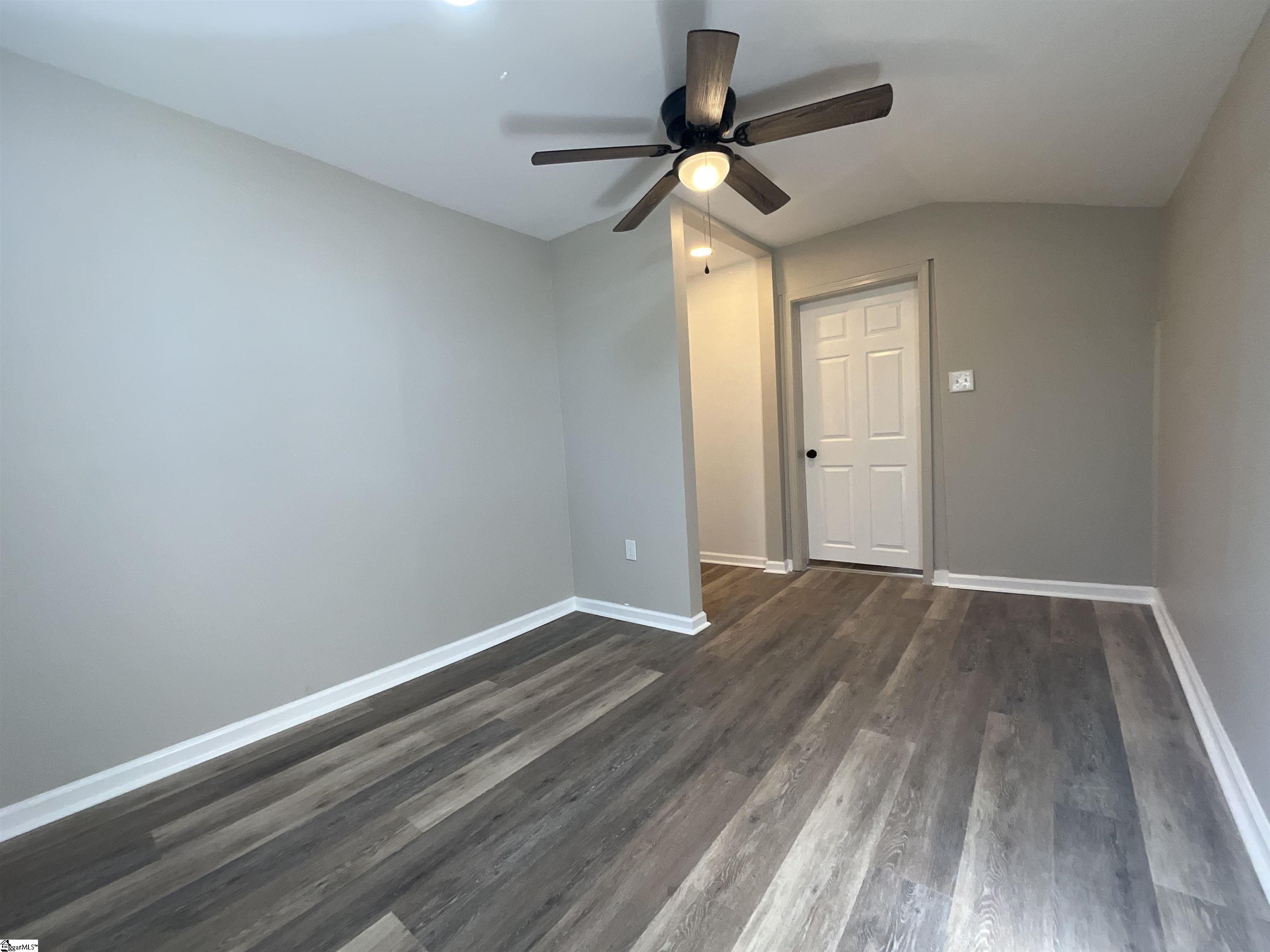 505 East Robinson Street Gaffney, SC 29340 - Photo 15 of 25
