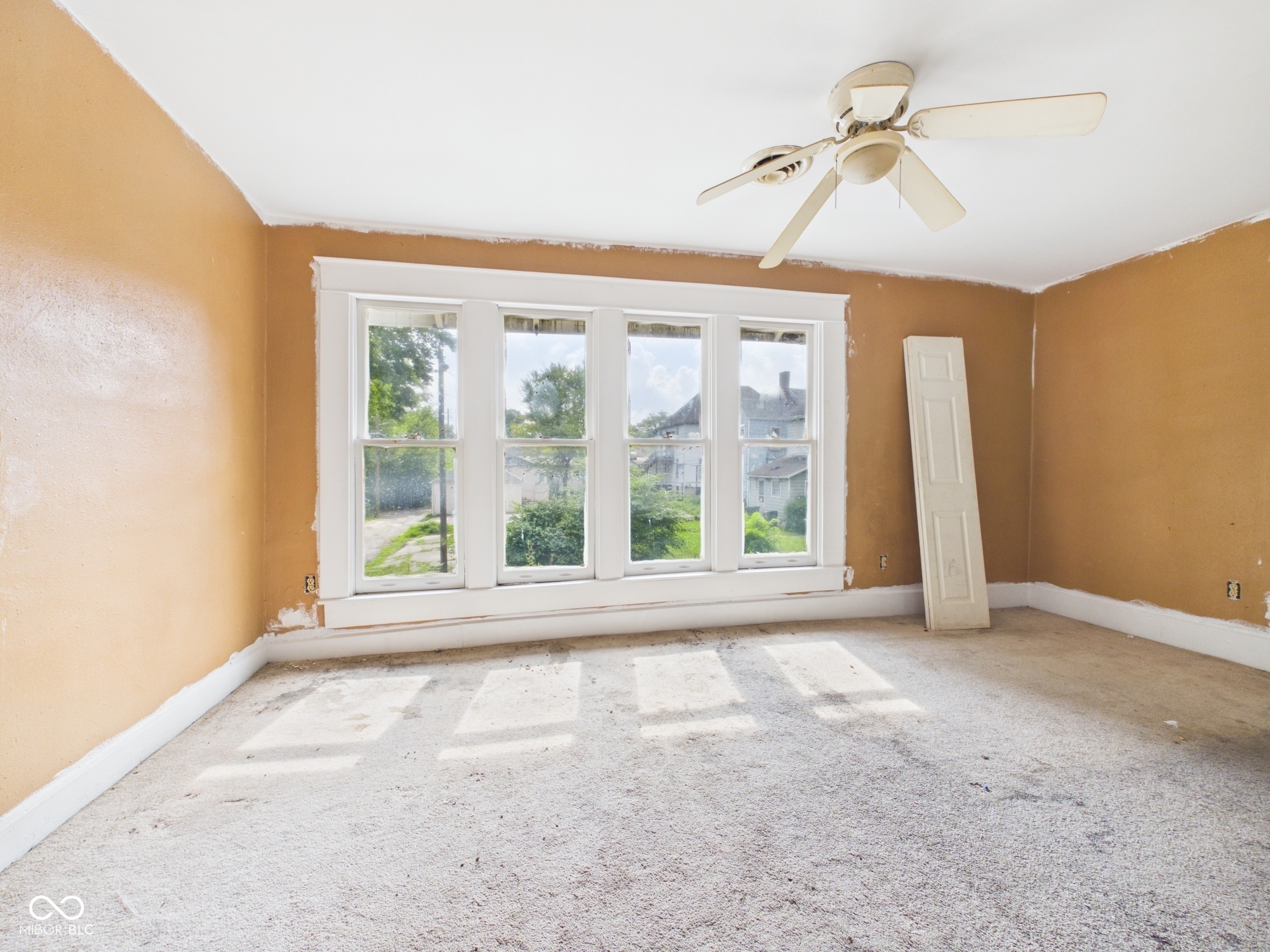 1021 Lincoln Street Anderson, IN 46016 - Photo 8 of 14