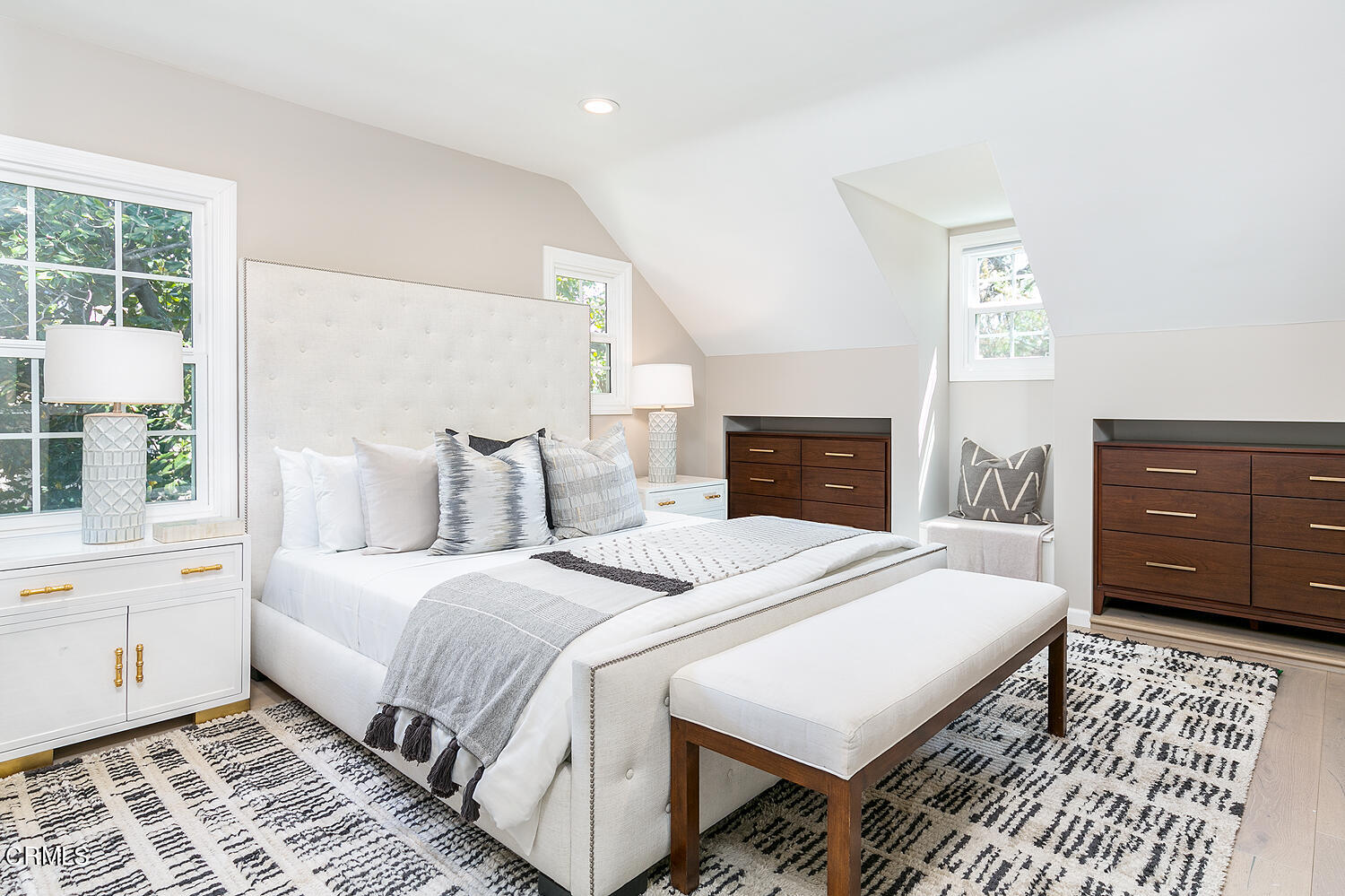 3333 Yorkshire Road Pasadena, CA 91107 - Photo 17 of 34 a bedroom with a bed and a dresser