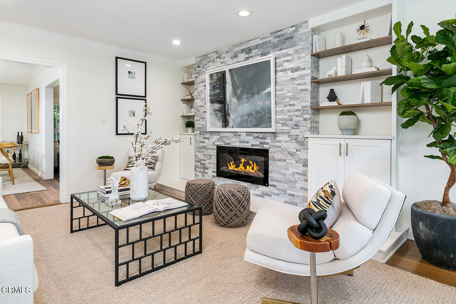 3333 Yorkshire Road Pasadena, CA 91107 - Photo 5 of 34 a living room with furniture and a fireplace