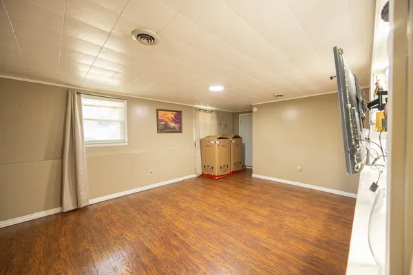 $209,000 | 268 Angelus Drive, Irondequoit, NY 14622