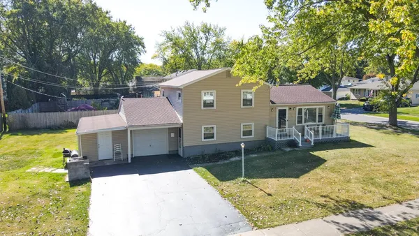 $209,000 | 268 Angelus Drive, Irondequoit, NY 14622