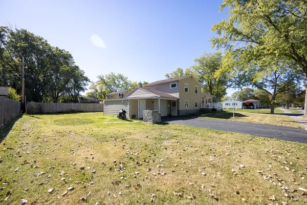 $209,000 | 268 Angelus Drive, Irondequoit, NY 14622