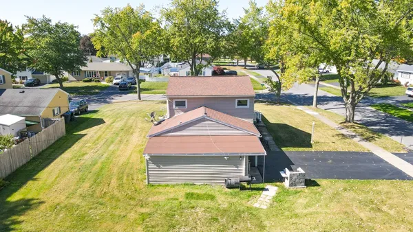 $209,000 | 268 Angelus Drive, Irondequoit, NY 14622