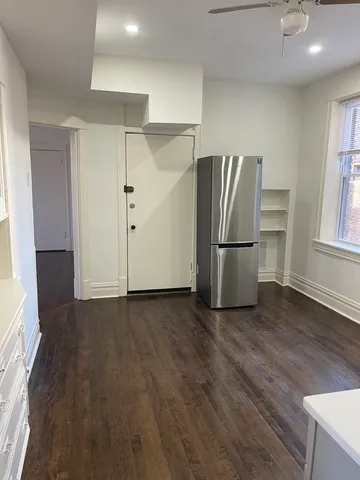 $1,500 | 3707 West Augusta Boulevard, Unit 1R, Chicago, IL 60651