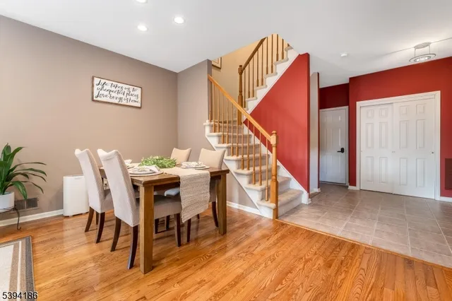 $565,000 | 18 La Costa Drive, Annandale, NJ 08801