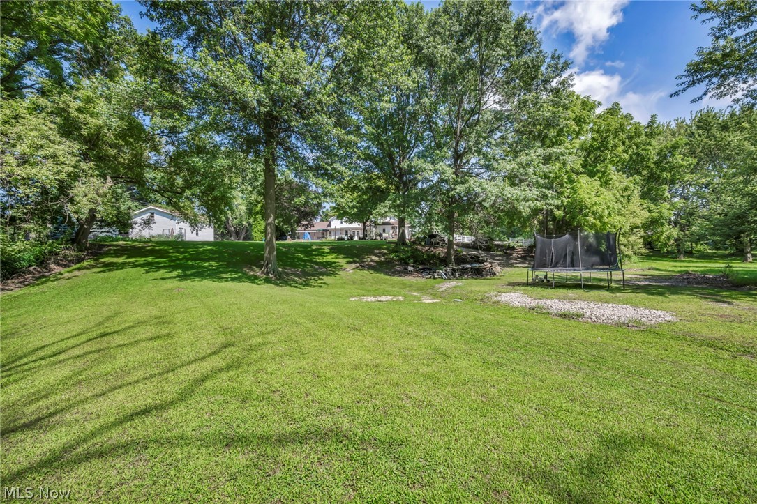 2250 Claus Road Vermilion, OH 44089 - Photo 10 of 32