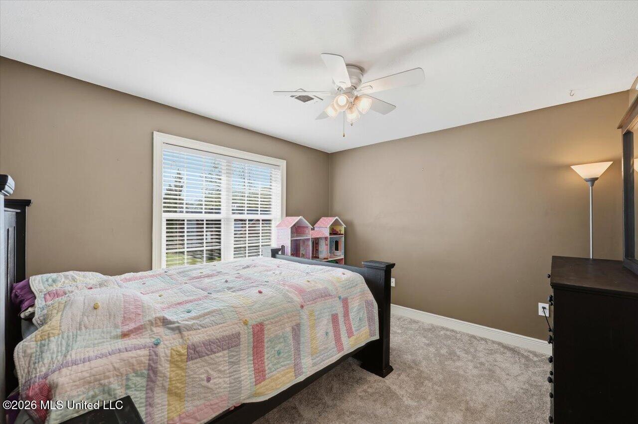 104 Merlot Cove Clinton, MS 39056 - Photo 27 of 40 38-104 Merlot Cove _ Home Tours MS