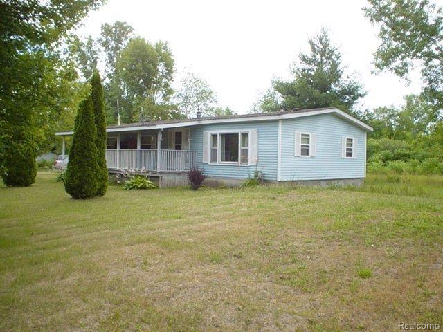 10380 Judd Road Willis, MI 48191 - Photo 7 of 9 front