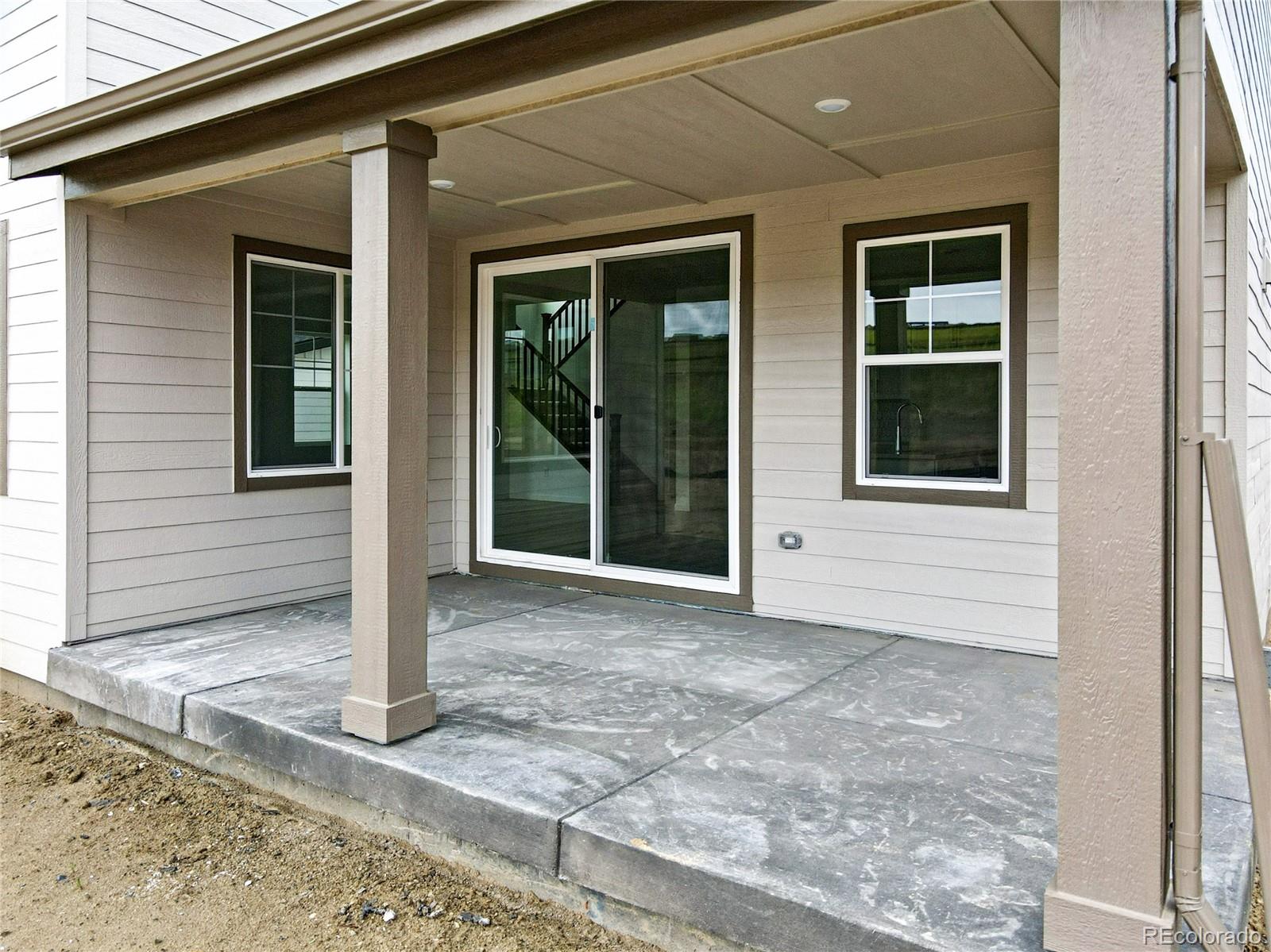 39713 Penn Road Elizabeth, CO 80107 - Photo 25 of 32 a front view of a house