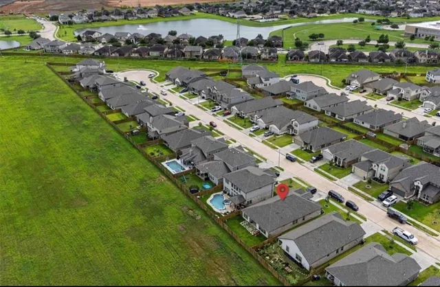 $2,399 | 5311 Latigo Court, Alvin, TX 77511