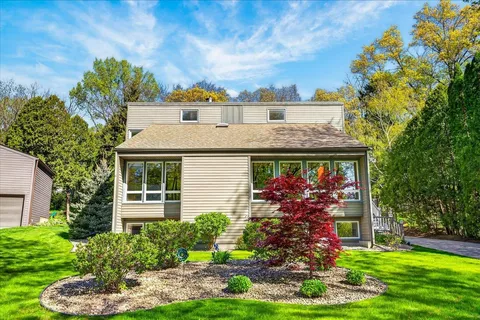 $755,000 | 1118 Sunridge Drive, Madison, WI 53711