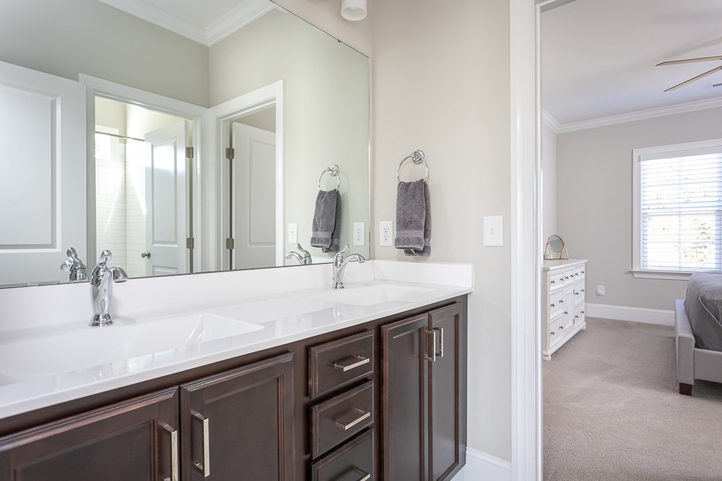 4604 Pleasant Pointe Way Raleigh, NC 27613 - Photo 23 of 30 Bathroom