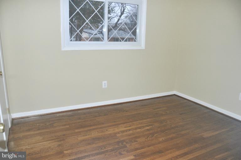 14970 Alaska Road Woodbridge, VA 22191 - Photo 23 of 30 Bedroom