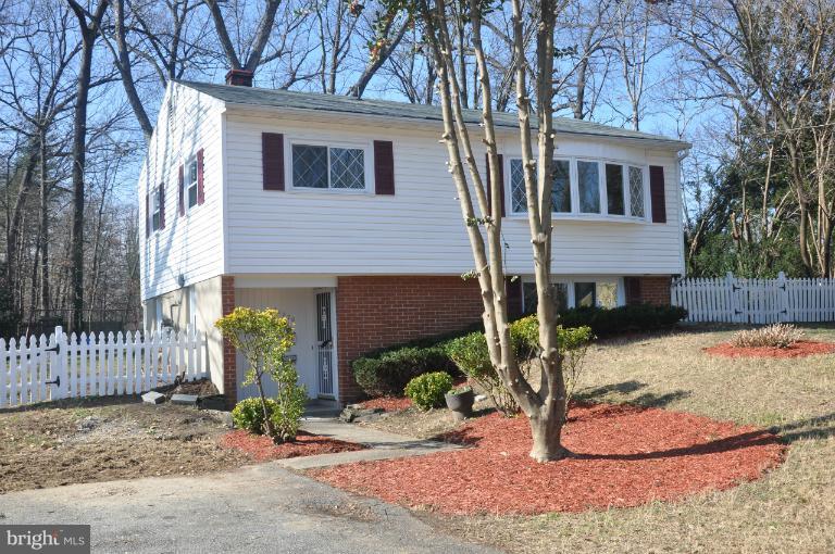 14970 Alaska Road Woodbridge, VA 22191 - Photo 30 of 30 Exterior (Front)