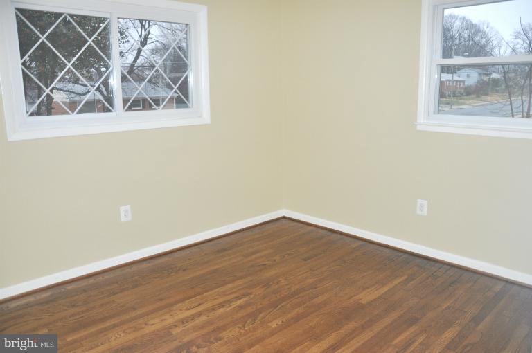 14970 Alaska Road Woodbridge, VA 22191 - Photo 5 of 30 Bedroom