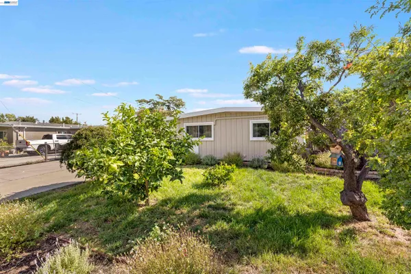 $999,999 | 40128 Kelly Street, Fremont, CA 94538