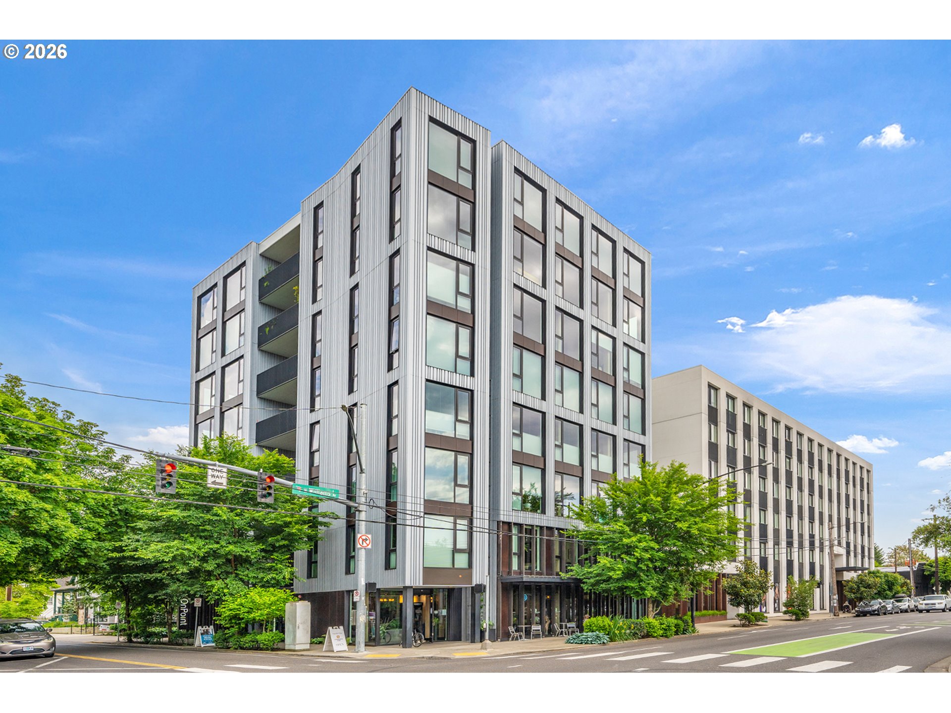 12 Northeast Fremont Street, Unit 801 Portland, OR 97212 - Photo 1 of 45