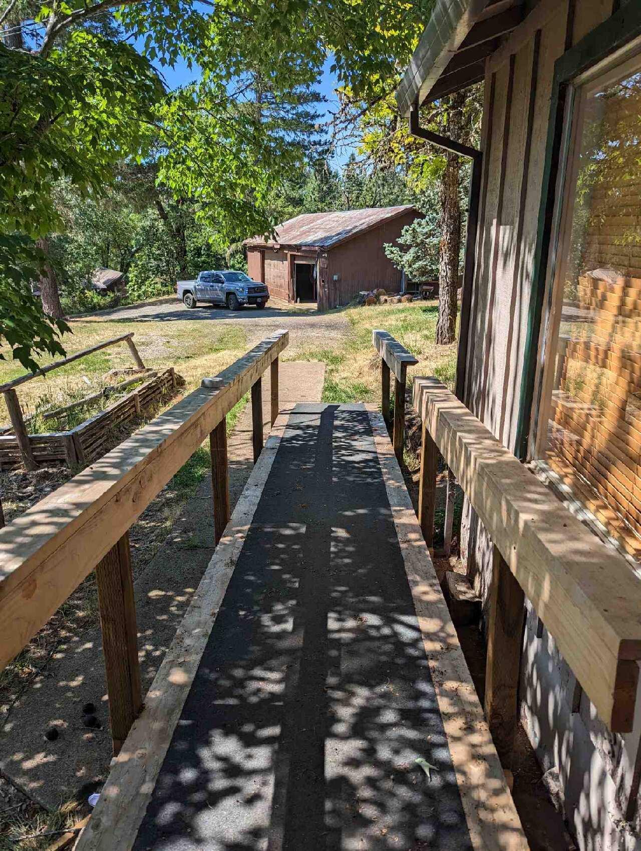 6016-6110 West Side Road Cave Junction, OR 97523 - Photo 17 of 67 11 House Ramp