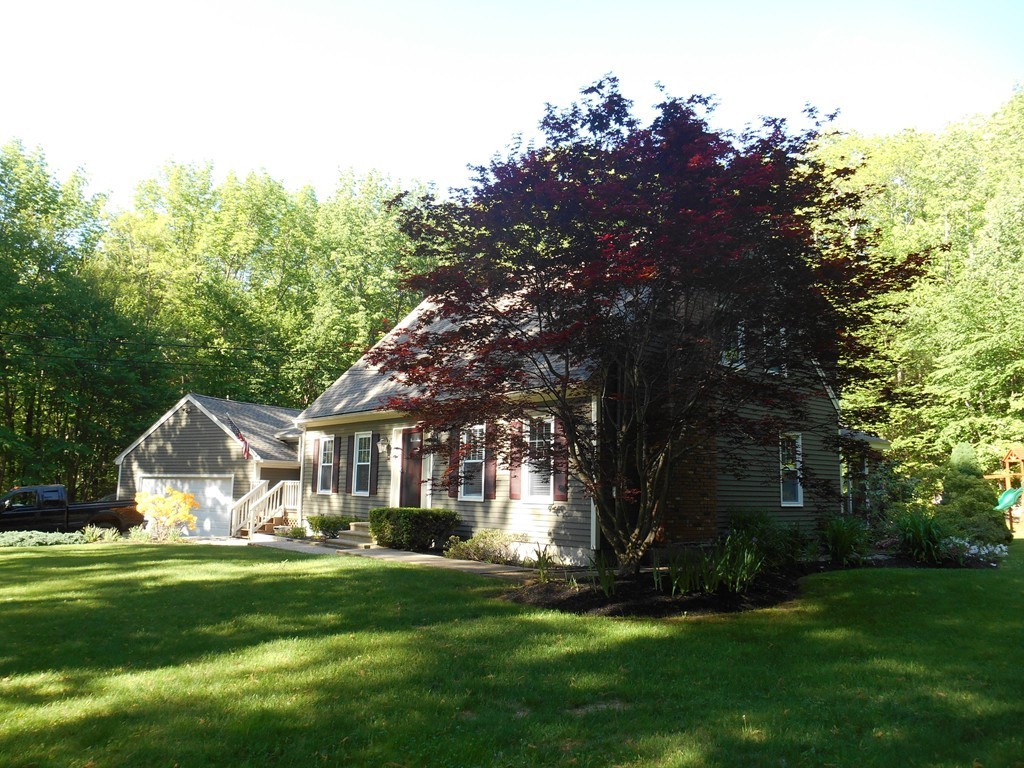 600 Barre Road Oakham, MA 01068 - Photo 3 of 30