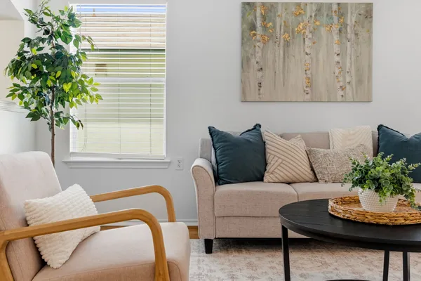 $500,000 | 805 Sheraton Avenue, Austin, TX 78745