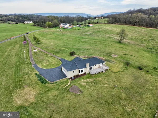 $699,000 | 363 Davis Lane, New Market, VA 22844