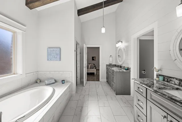 $865,000 | 1469 West Shores Boulevard, Gulf Breeze, FL 32563